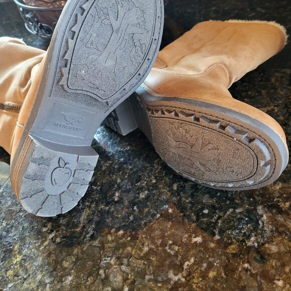 NWOT Rocket Dog Ladies' Boots Size 6 - Super Cute!! - Picture 3 of 3